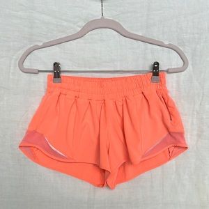Lululemon Hotty Hot Short II 2.5”